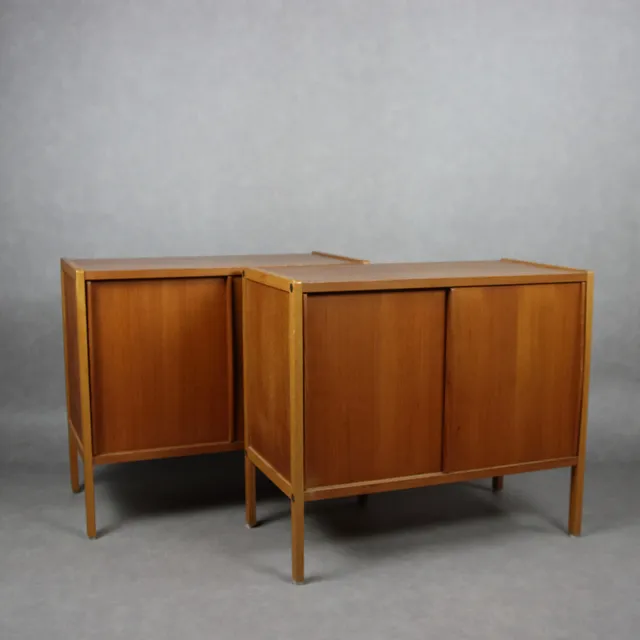 BERTIL FRIDHAGEN. Skåp, 2 st. teak, skjutdörrar, Bodafors.
