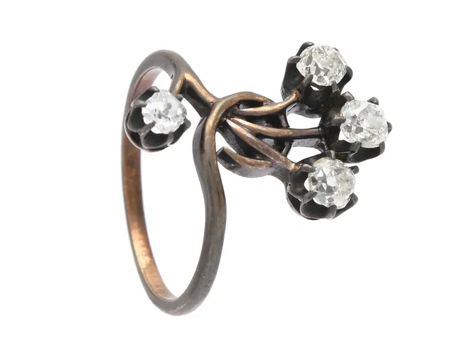 RING, 14K guld, 4 gammalslipade diamanter ca 0,60 ctv, Ryssland, stl 15,5 mm, vikt 2,7 g.