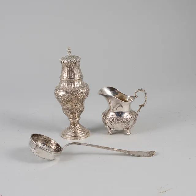 GRÄDDKANNA + STRÖARE, Silver, Vikt 160 gr ca.