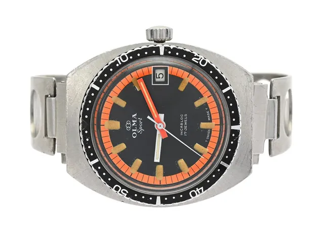 OLMA, Sport (T Swiss Made T), Cal Fontainemelon ST 96-4, Boett nr. 36556-3, herrur, 36 mm, stål, manuell, plexiglas, datum, skadad urtavla, ca 1970, metallänk ej original.