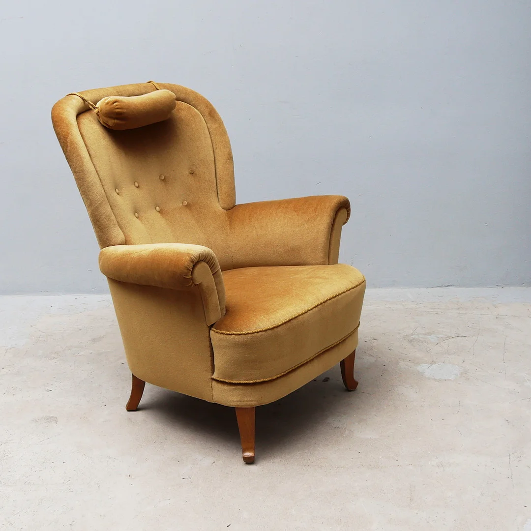 FÅTÖLJ, 1900-tal. — Armchairs & Chairs — Metropol Auktioner
