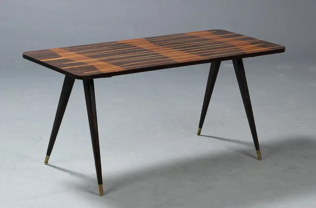 Art Deco. Italian coffee table, 1930/40s