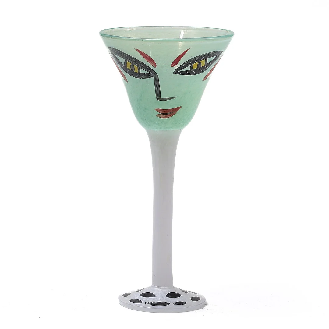 ULRICA HYDMAN-VALLIEN. Pokalglas, "Open Minds", Kosta Boda, signerat. — Art glass — Auktionshuset Thelin & Johansson