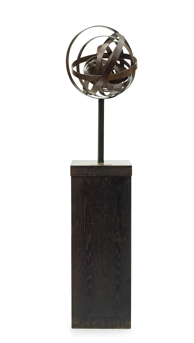 Arne Jones, "Ställbart universum".