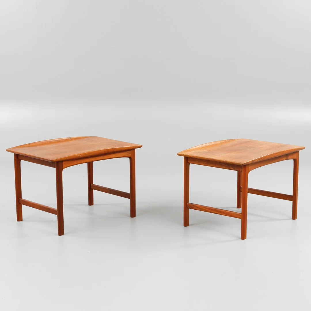 FOLKE OHLSSON. Bord, 2 st, "Frisco", ur Bra Bohag, Tingströms, 1960-tal. — Tables — Göteborgs Auktionsverk