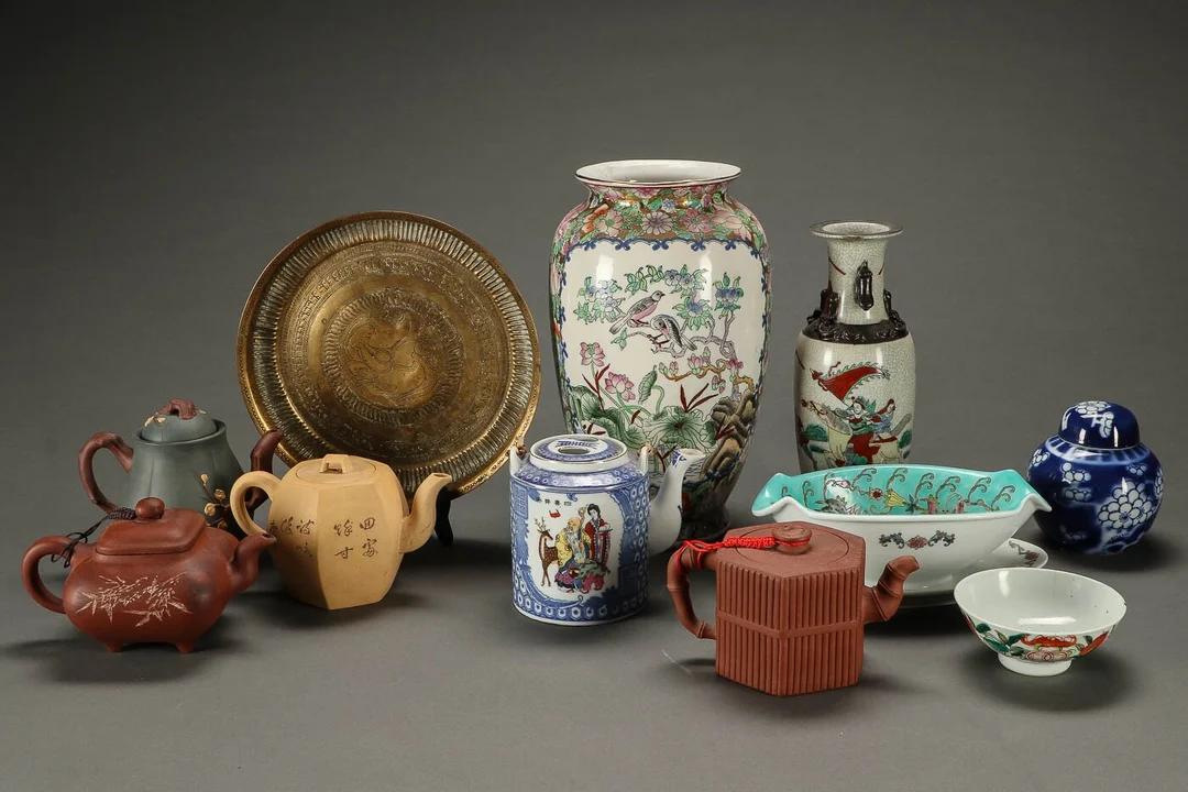 Samling kinesiske genstande, 1900-tallet (11) — Hobby and collectibles/Asian art — Lauritz