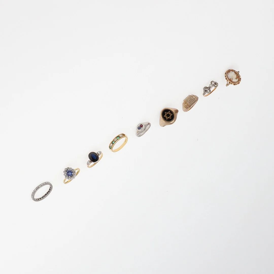 A PLATINUM AND GEM SET SIGNET RING. — Rings — Lawrences Auctioneers