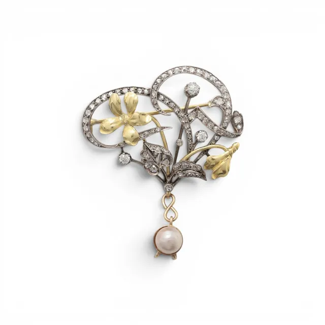 Modernist diamonds and pearl brooch, early 20th Century.