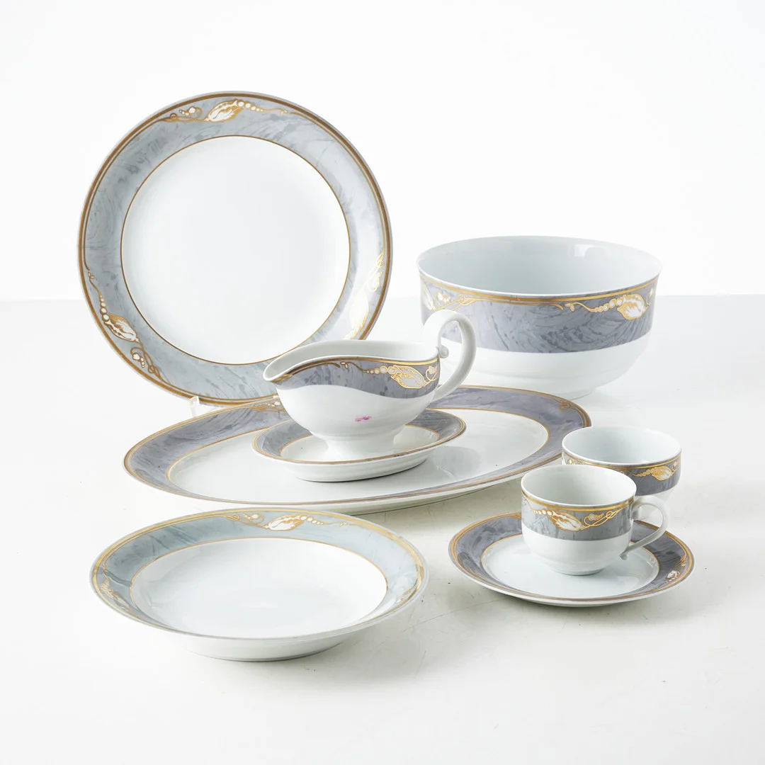 SERVISDELAR, 27 delar, ”Blå Magnolia”, Royal Copenhagen. — European — Stockholms Auktionsverk Magasin 5
