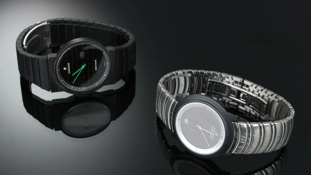 To Junghans herrearmbåndsure, model Mega Solar. (2) — Watches and clocks/Men’s watches — Lauritz