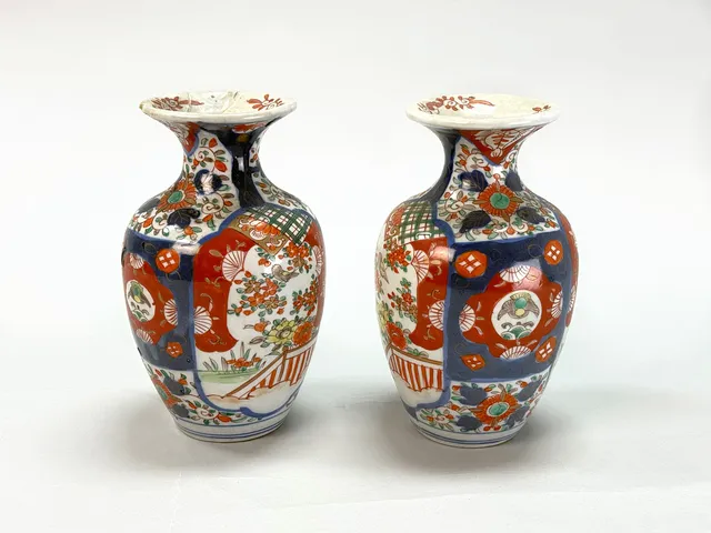 VASER - ett par, Imari Japan 1900-tal.