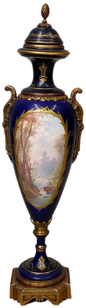 JARRON DE PORCELANA DE SEVRES, CON ESCENAS. SIGLO XX.