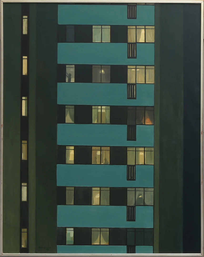 BENGT HILLGRUND. "EN FACE", KOMPOSITION MED HUSFASAD SEDD GENOM FÖNSTER ELLER BALKONGDÖRR. — Paintings — Crafoord Auktioner Lund