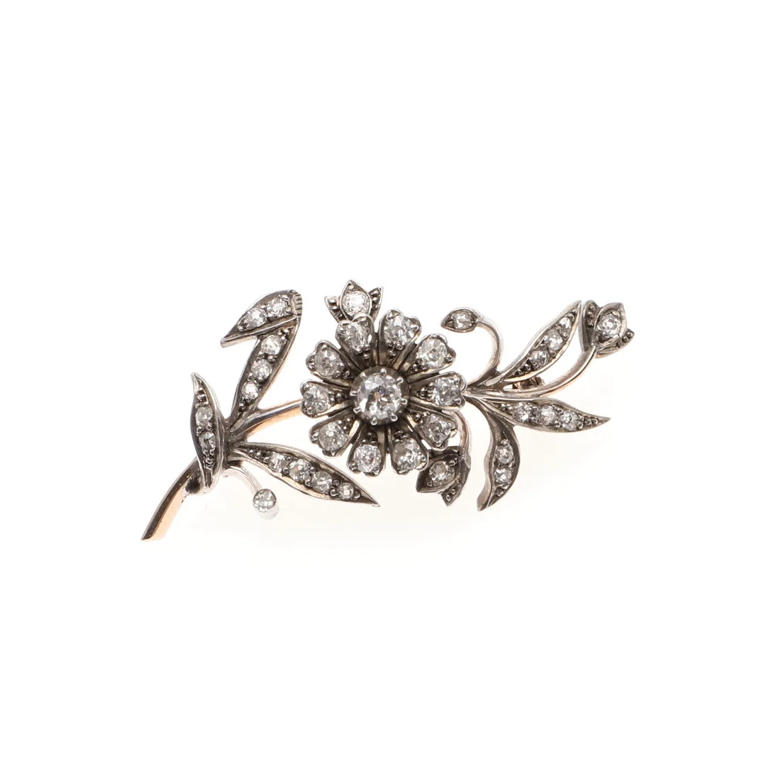 A VICTORIAN DIAMOND SPRAY BROOCH. — Brooches & Pendants — Lawrences Auctioneers