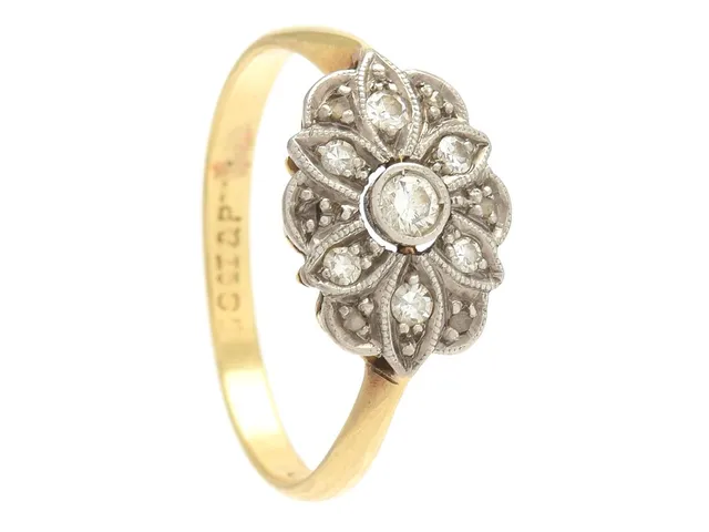 RING, 18K guld/platina, briljant - , åttkant - och rosenslipade diamanter ca 0,18 ctv, stl 17 mm, vikt 2,3 g.