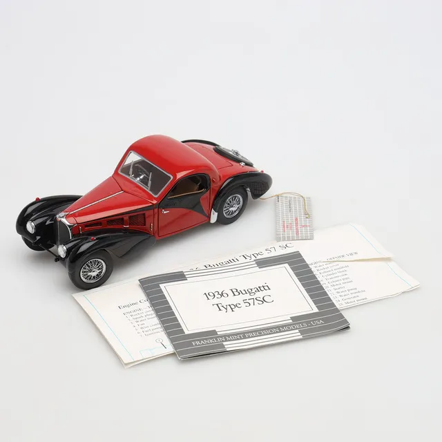 MODELLBIL, Bugatti 57 sc 1936, 1:24, Franklin Mint.