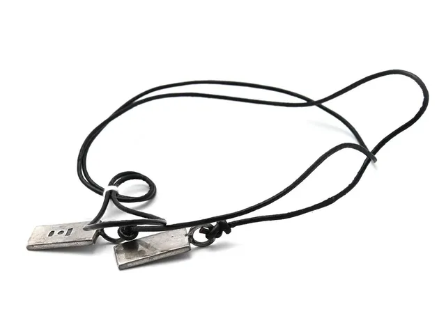 Collier S925 7,7g Design: Efva Attling med lädersnöre