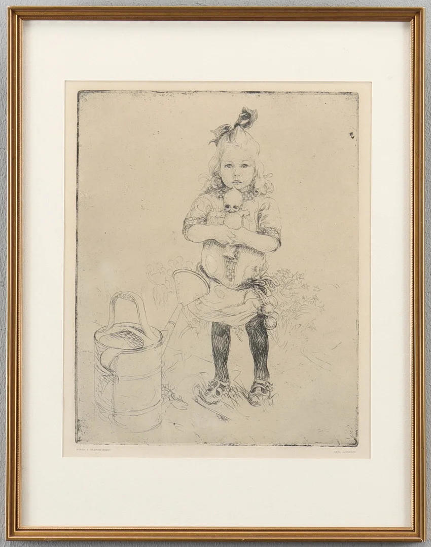 CARL LARSSON. EFTER. "Den underliga dockan", etsning, utgiven av Föreningen för grafisk konst. — Engravings & Prints — Karlstad Hammarö Auktionsverk