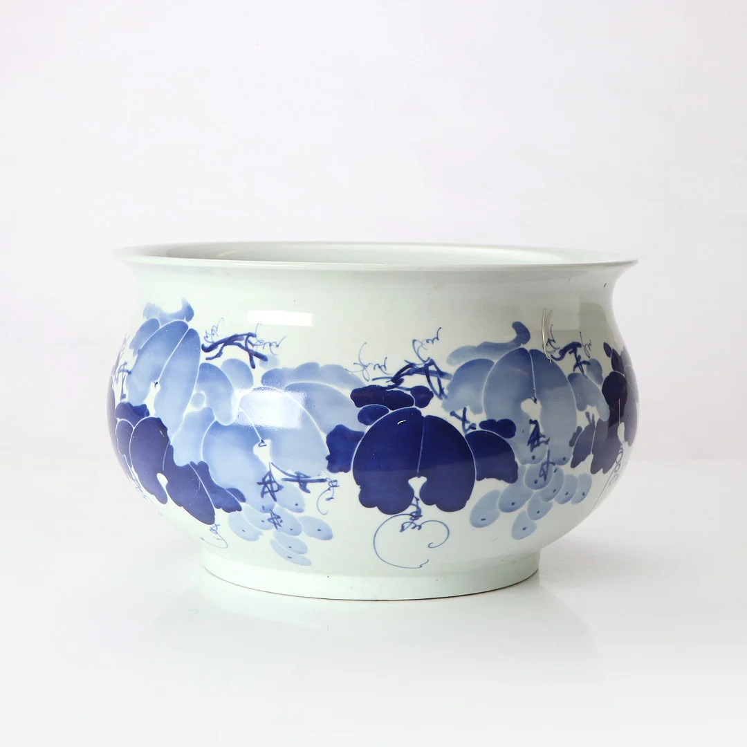 SKÅL. Porslin med blåvit dekor. Kina, samtida tillverkning. — Ceramics & Porcelain — Skånes Auktionsverk