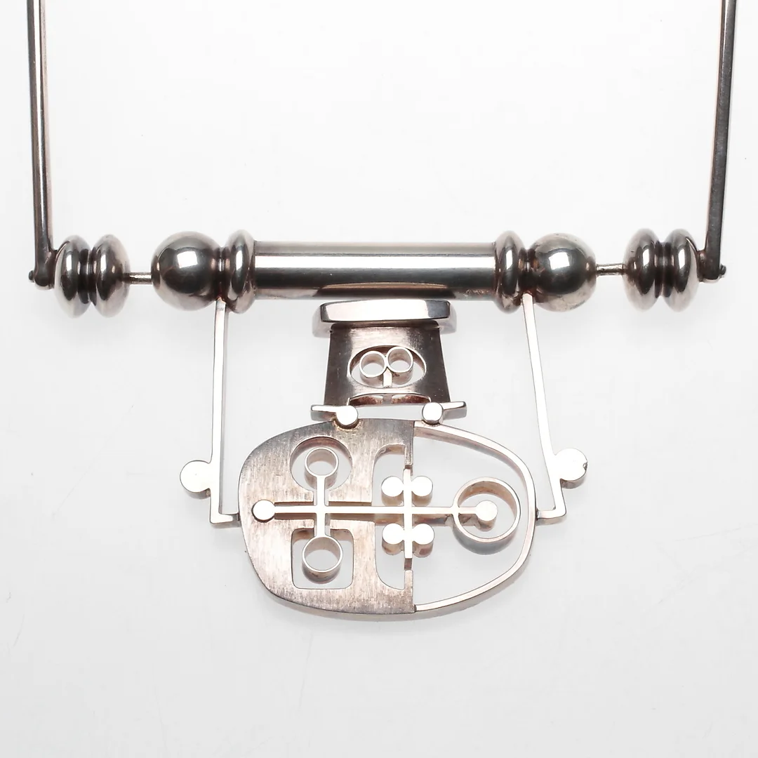 NECKLACE, silver, Claes Giertta, Stockholm 1969, weight ca 166 grams. — Necklace — Gomér & Andersson Linköping