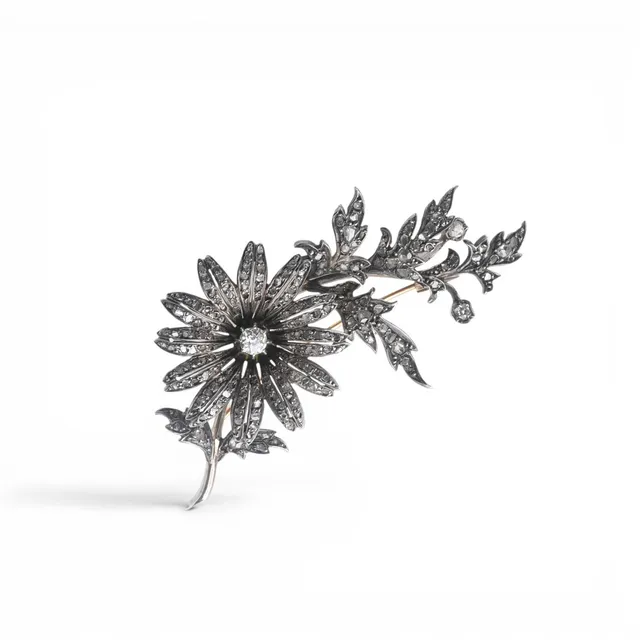 Diamonds floral brooch, late 19th Century.