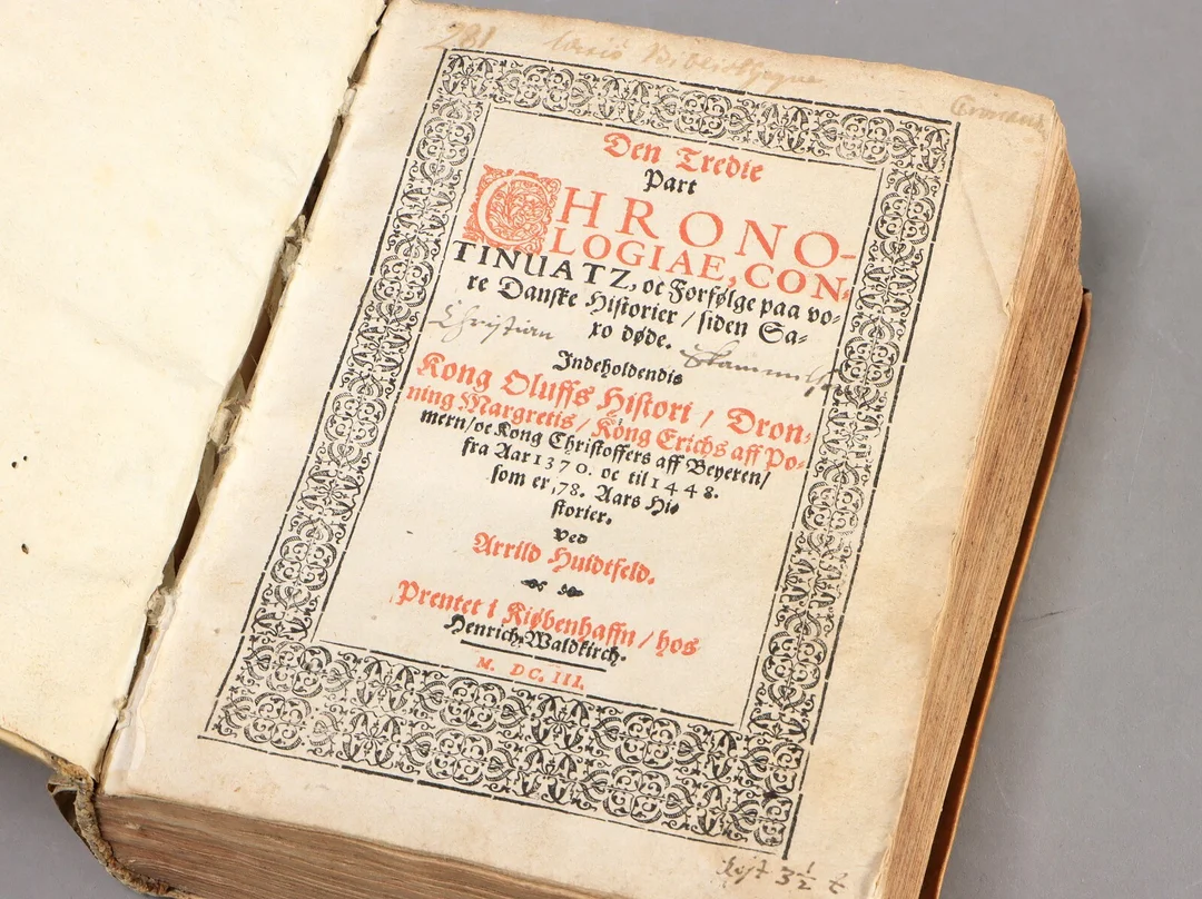 Arild Huitfeldt. 'Den Tredie Part Chronologiae', 1603 — Hobby and collectibles/Books, maps, magazines — Lauritz