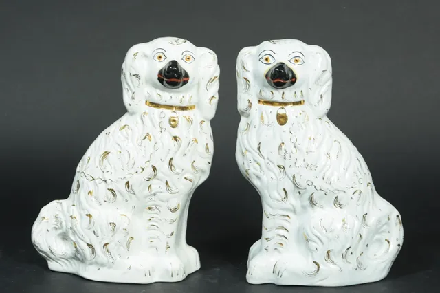 Engelske hunde, fajance (2)