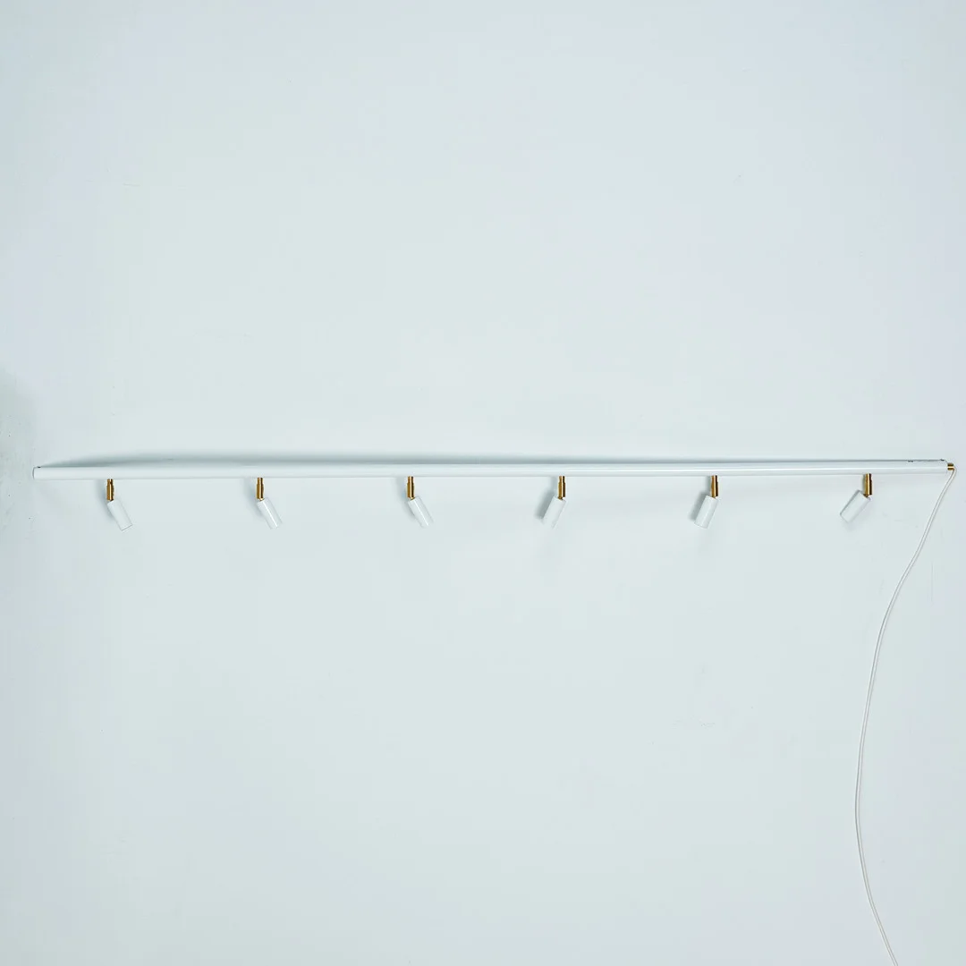 JONAS BOHLIN. TAKLAMPA, "Star", för Örsjö Belysning, 6 ljuspunkter, vit, dimbar. — Ceiling lights — Stockholms Auktionsverk Sickla
