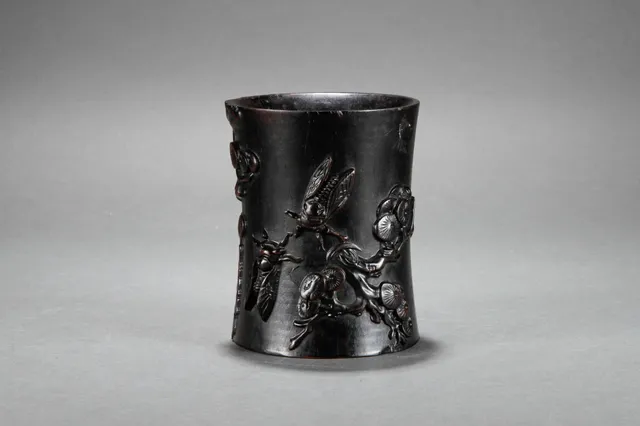 Kinesisk pennebæger af træ. 1900 tallet