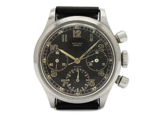 RECORD, Geneve, Sport, Cal Venus 178, Boett nr. 458734, kronograf, herrur, 36,5 mm, stål, manuell, plexiglas, läderband, ca 1948.