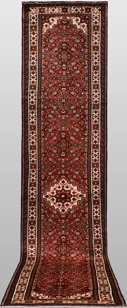 ORIENTMATTA. Hamadan gallerimodell, 420 x 80 cm.