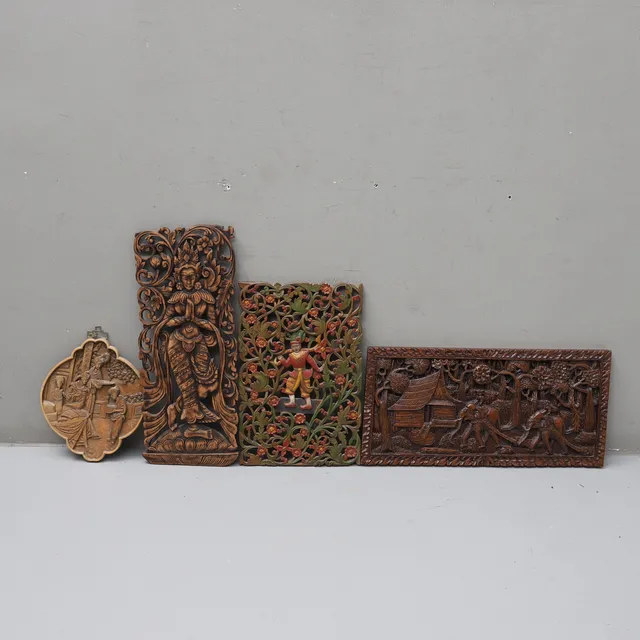 FÖNSTERDEKORATIONER, 4 st, trä, 1900-tal.