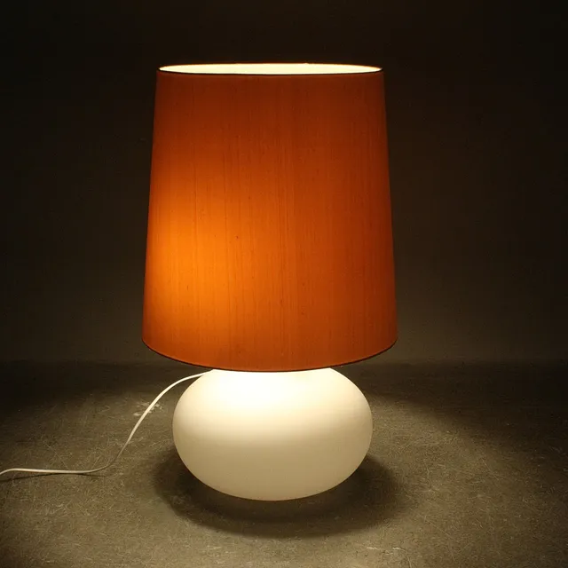 HEINZ JOSEF OHM. Glashütte Limburg, Große Tischleuchte / Tischlampe von Heinz Josef Ohm, 1970er.