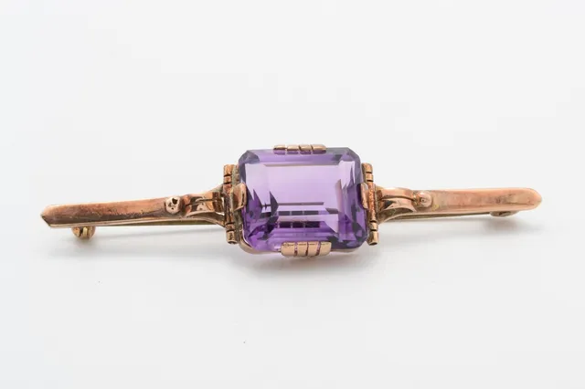 Vintagebroche med ametyst, 14 kt. guld