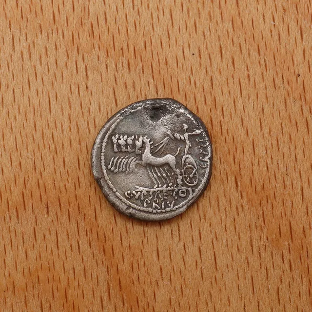 ROMERSKT SILVERMYNT, denar, P. Plautius Hypsaeus, 60 f.kr.