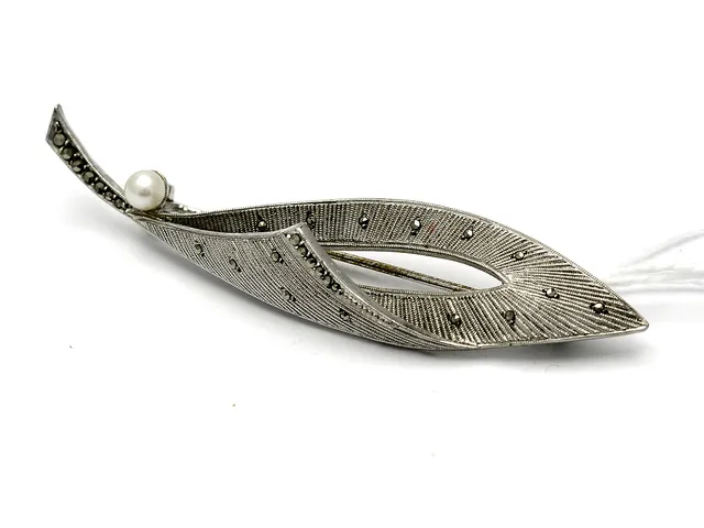 Brosch med pärla Silver 925 7,5g 7cm