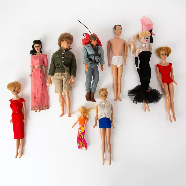 MATTEL INC. Barbiedockor, nio st.