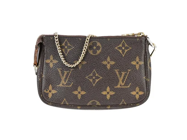 VÄSKA, LOUIS VUITTON, Mini Pochette Accessoires, monogram canvas, guldfärgade beslag, 14x9x2 cm, märkt FL0045, år 2005.