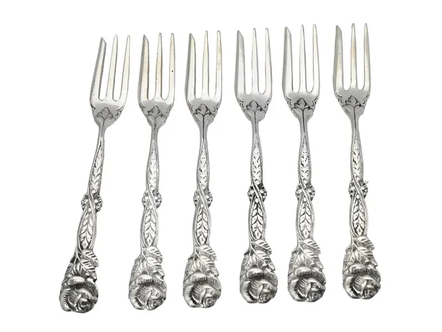 DESSERTGAFFLAR, silver, 6 st, Mattsson & Olsson Malmö 1955, längd 12,5 cm, totalvikt 93,9 g.
