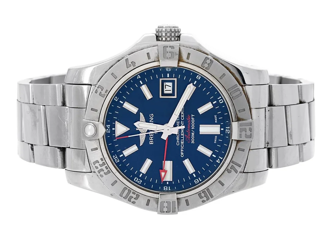 BREITLING, Avenger II GMT (300M/1000FT), Chronometre, Cal 32 (ETA 2893-2, Verk nr. 6035919, Serie nr. 1620203, Ref nr. A32390, Boett nr. 1314 B5, herrur, 43 mm, stål, automatisk, safirglas, datum, 24-timmarsvisning, Professionallänk III, viklås, Ref nr. W3814/170A, cert, februari 2015, box, ytterkartong. — Klockor/Breitling — Kaplans