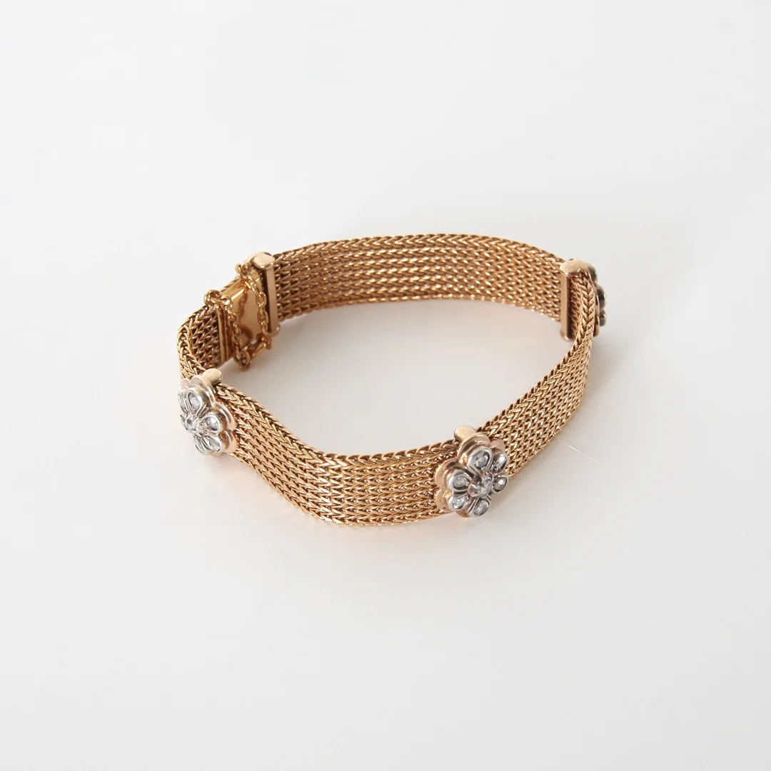 ARMBAND MED ROSENSLIPADE DIAMANTER ca 2,08ctv, 18K guld. — Bracelets — Auktionsverket Engelholm
