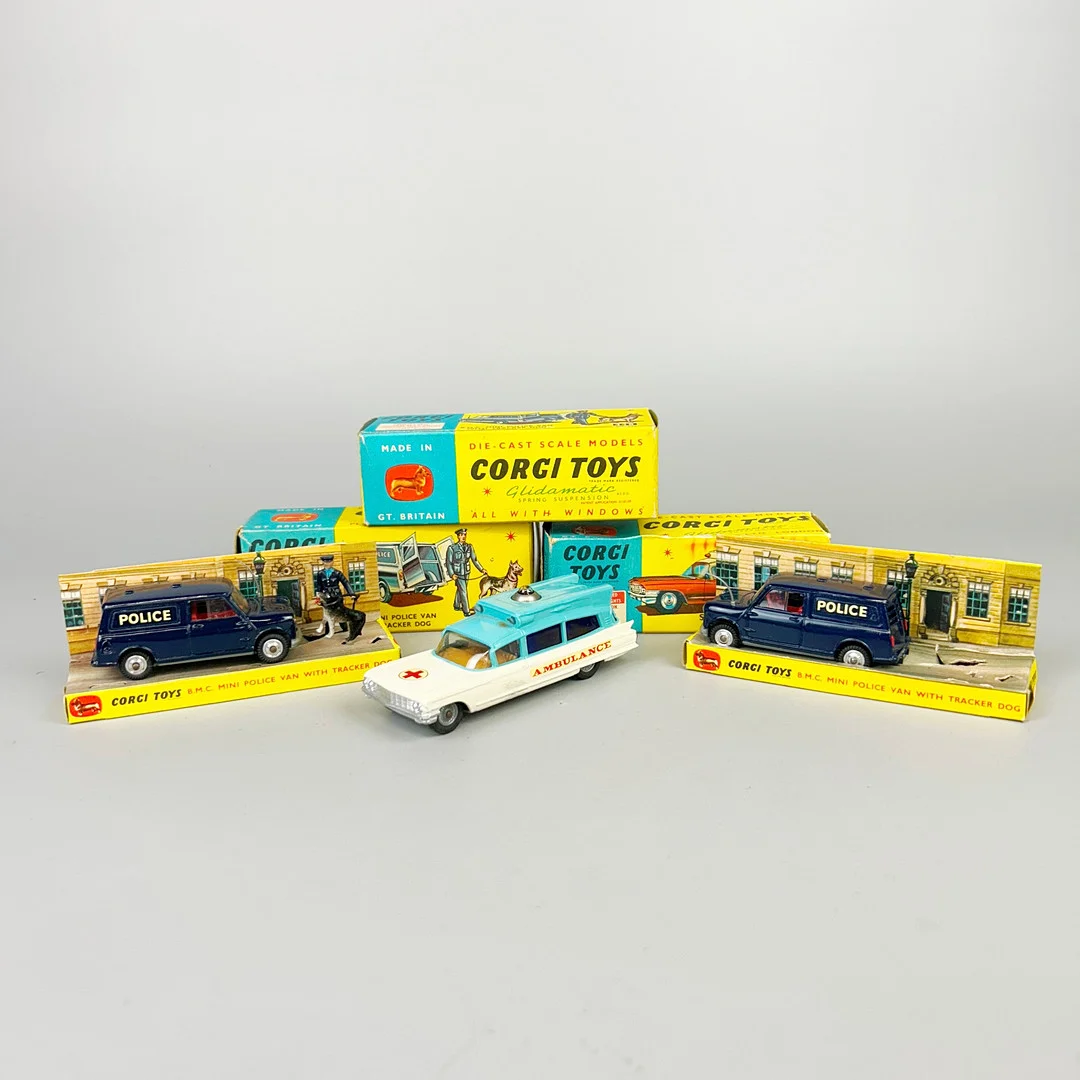 CORGI TOYS POLICE CARS & AMBULANCE. — Model cars — Chalkwell Auctions