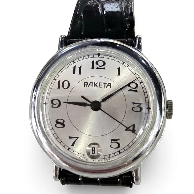 RAKETA CLASSIC. Reloj de pulsera ruso, 1980. Movimiento mecánico a cuerda. Caja en acero inoxidable.