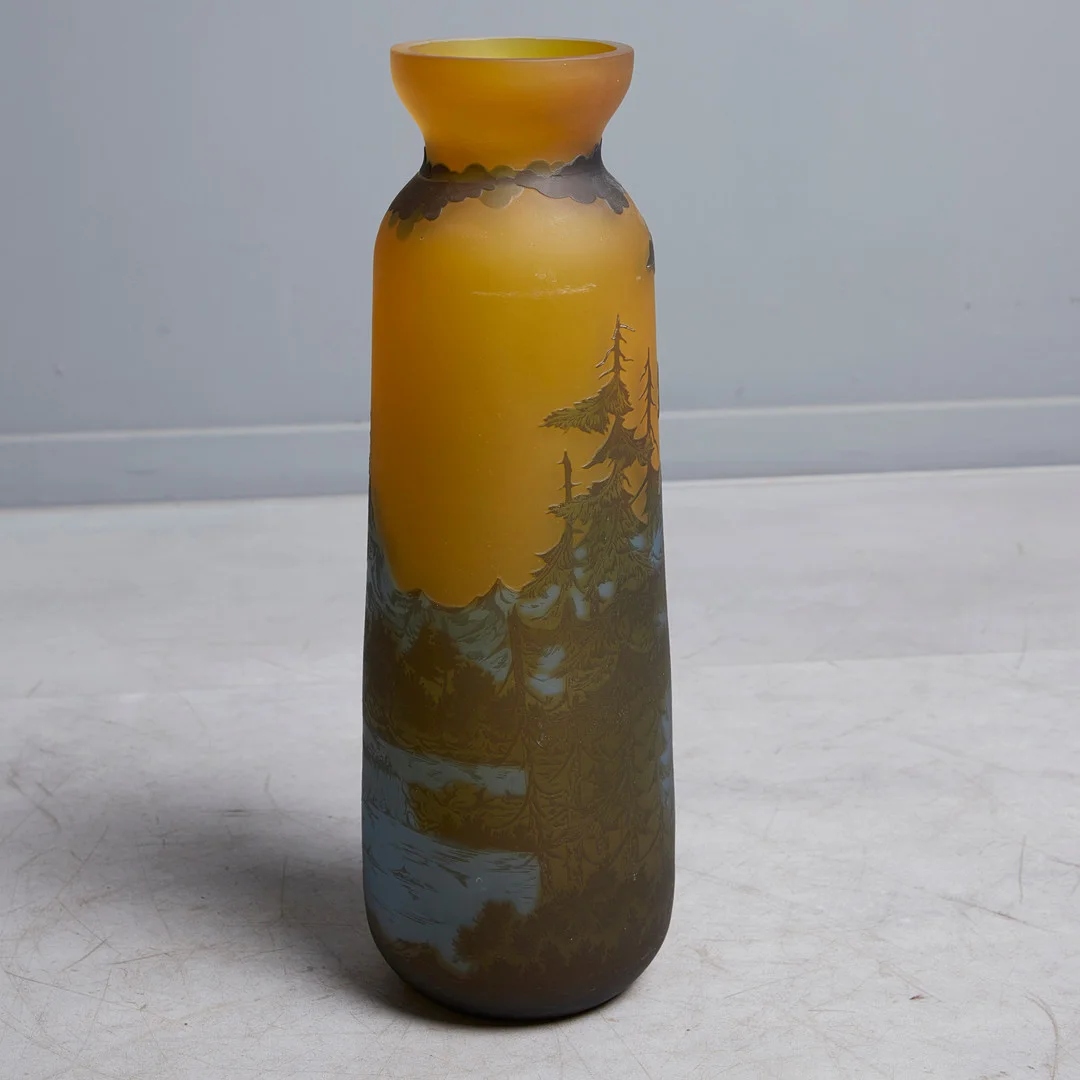 ÉMILE GALLÉ (1846-1904). Jugendstil-Vase, Glas, um 1900, Frankreich. — Art glass — Stockholms Auktionsverk Köln