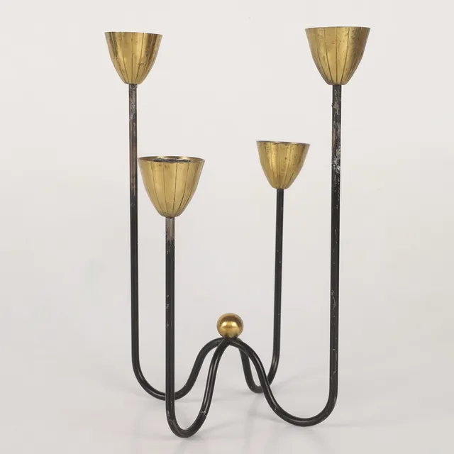 GUNNAR ANDER. Kandelaber, svartlackerad metall och mässing, Ystad-Metall, 1950-tal.