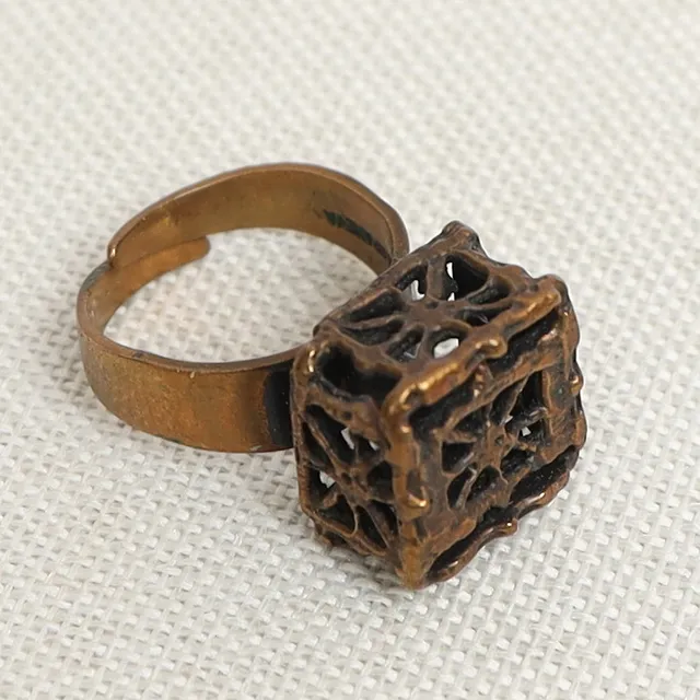 PENTTI SARPANEVA. Ring, brons, med genombruten dekor, stämplad.