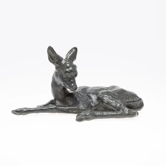 FRITZ HEIDENREICH. Bildgiesserei Kraas, Figur / Skulptur, Liegendes Reh, Bronze, Deutschland, um 1940.