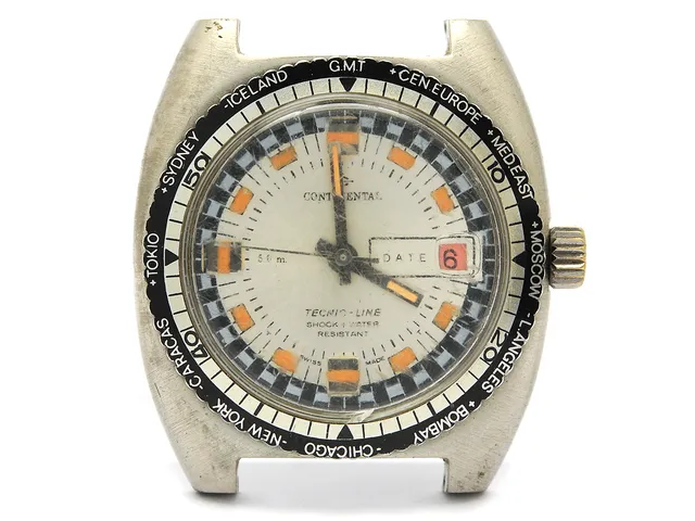 CONTINENTAL, Tecnic-Line, Cal EB 8810, Boett nr. T 2530 A, herrur, 38,5 mm, vitmetall, manuell, plexiglas, datum, GMT, skadad urtavla, defekt, skadad boett, ca 1970.