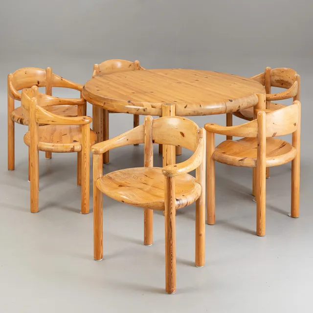 RAINER DAUMILLER. Ausziehtisch / Esstisch und 6 Stühle, Hirtshals Savværk, 1970er Jahre.