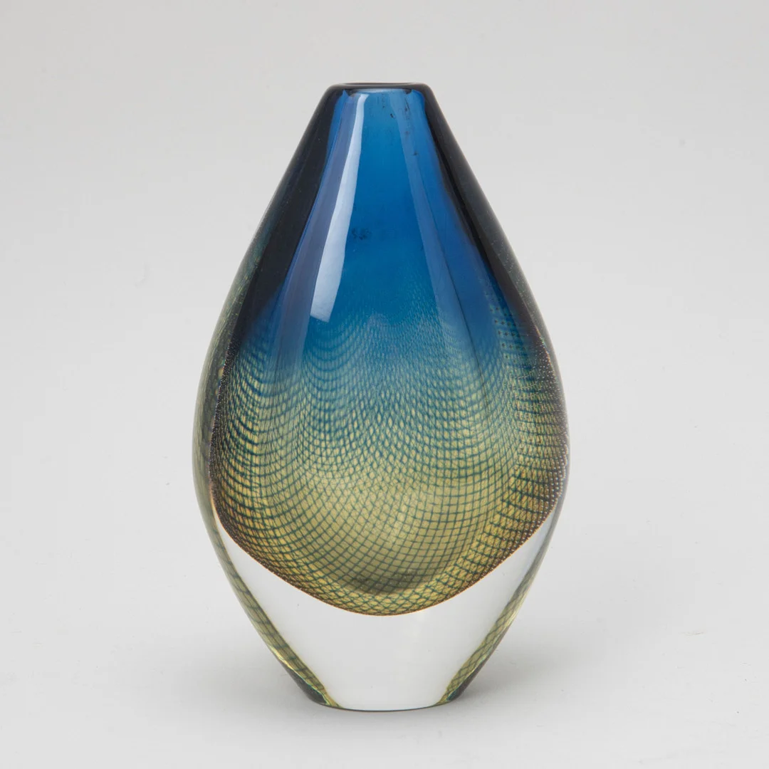 SVEN PALMQVIST. Vas, "Kraka", Orrefors, signerad. — Art glass — Göteborgs Auktionsverk